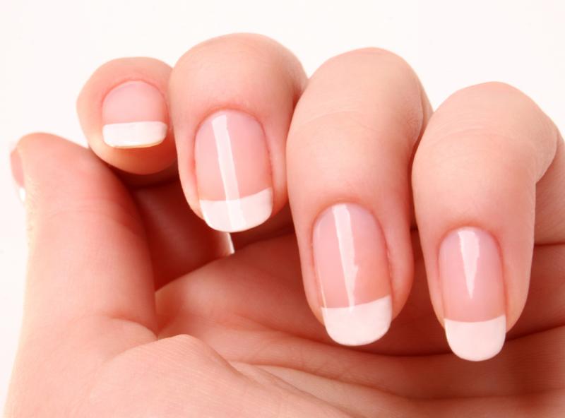 Manicure w Gabinecie Kosmetyczno-Podologicznym Maria